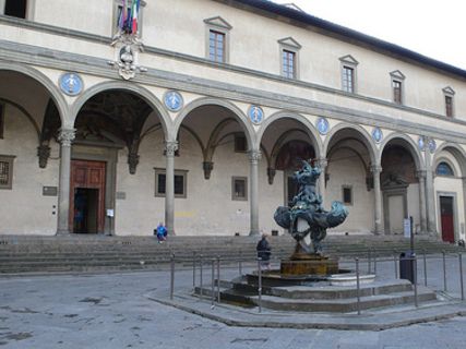 Hôpital des Innocents à Florence, Italie - Guides de